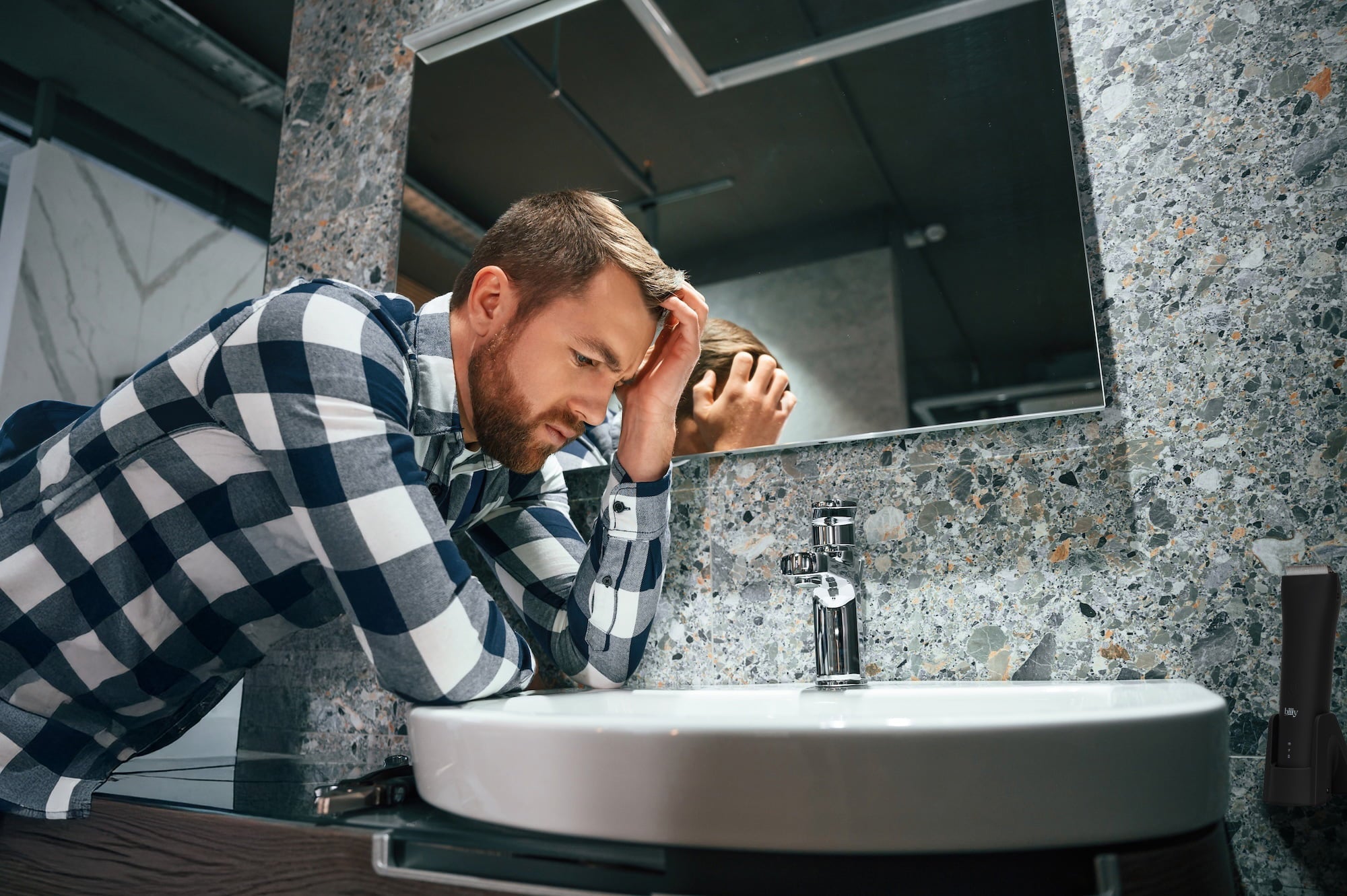 Performance au Lit et Anxiété au lit : Ce que les Hommes ne Disent Jamais (et Comment s'en Sortir)