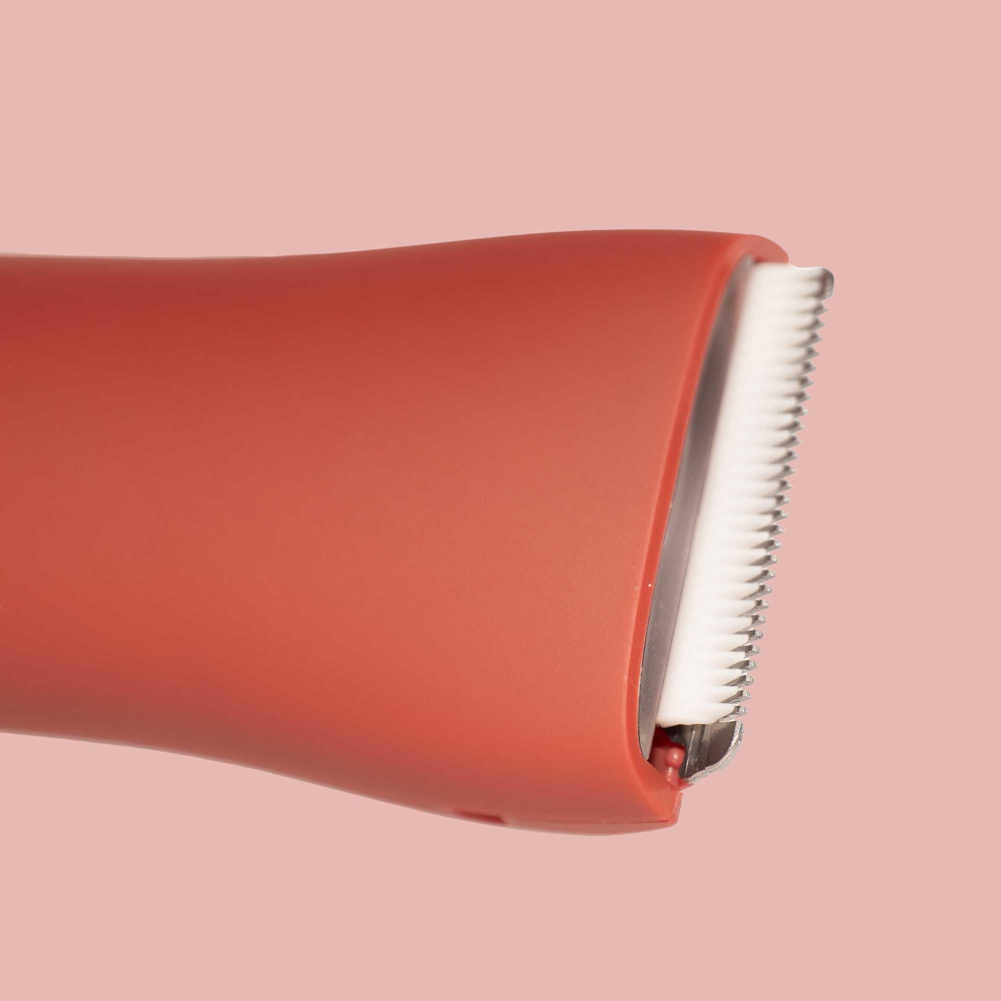 Het rode keramische mes